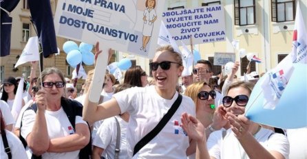 NEZADOVOLJNI UVJETIMA RADA: Hiljadu medicinara  na prosvjedu u Zagrebu