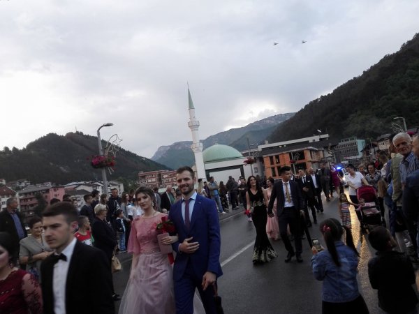 32264372-1294659210667557-122295422772314112-n