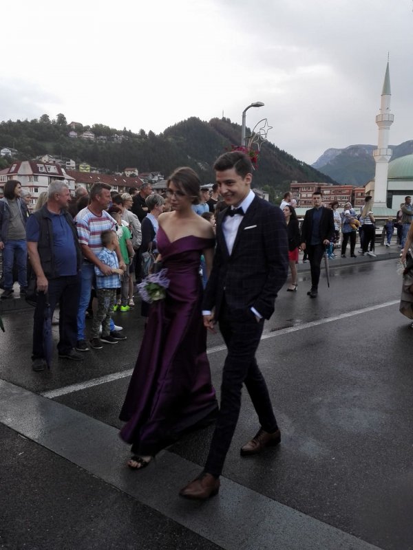 32260914-1294660384000773-3515343672788910080-n