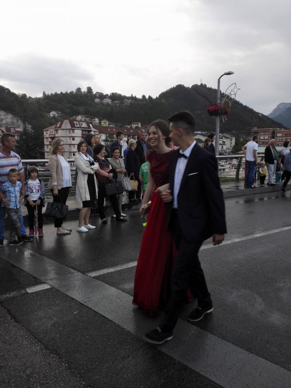 32271664-1294659530667525-2872776952823939072-n