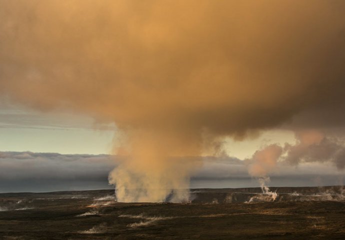 U erupciji vulkanskog otoka na Novom Zelandu petero poginulih