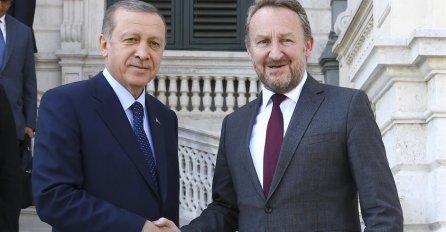 Izetbegović razgovarao sa Erdoganom dva sata, otkrio detalje: "On je genijalac"