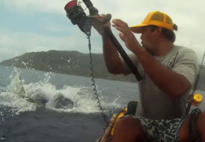Čovjek krenuo u ribolov a onda je doživio nešto što nikada neće zaboraviti (VIDEO)