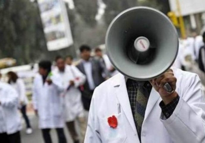 Zdravstveni radnici KS u ponedjeljak stupaju u generalni štrajk