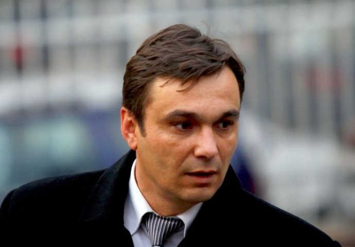 Bivši ministar sigurnosti Sadik Ahmetović otkupio zatvorsku kaznu za zloupotrebu položaja za 18.000 KM
