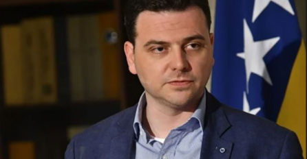 Magazinović: Glasanje na unutarpartijskom referendumu pri kraju, sutra će biti predstavljeni rezultati