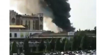 Evakuiran najveći zabavni park u Njemačkoj zbog požara (VIDEO)