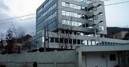 OHR i ambasade: Zabrinutost zbog nedjelovanja HDZ-a i SNSD-a