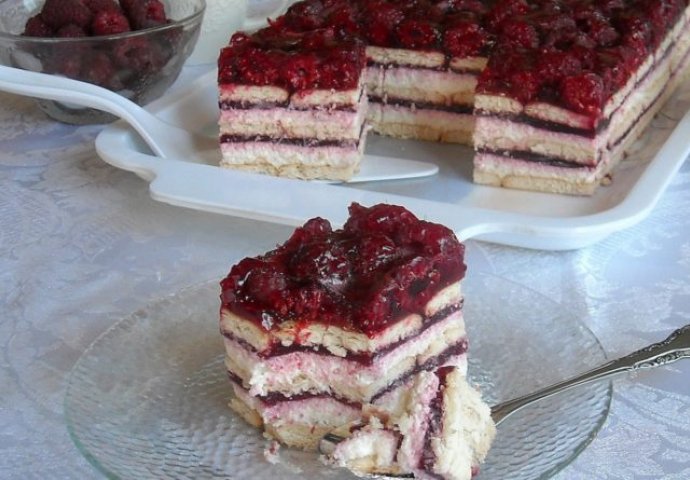 NE BACAJTE KOLAČE KOJI OSTANU POSLIJE BAJRAMA: Evo koliko torte i kremasti kolači mogu stajati u zamrzivaču