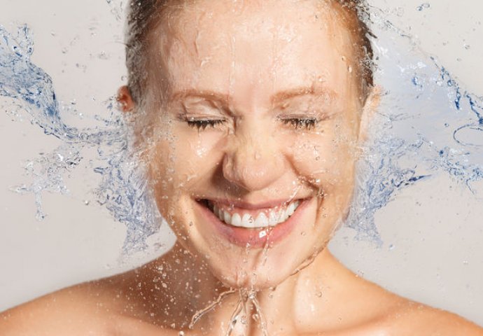 SVE STE RADILI POGREŠNO: Evo kako se pravilno umiva i čuva koža lica