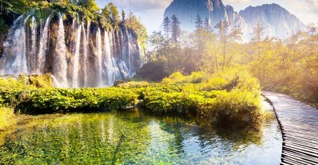 Netaknuta priroda, planinske šume i čisti zrak vas čekaju na Plitvičkim jezerima!