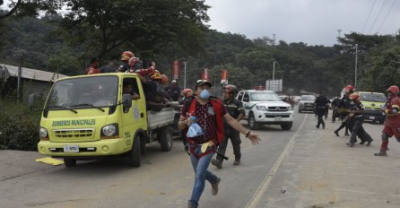Gvatemala: Vulkan Fuego se ne smiruje, 75 stradalih