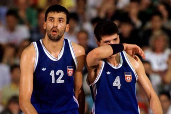 56ae46a2-05e4-415e-9d0b-169c0a0a0a6b-vlade-divac-drazen-dalipagic-previeworg