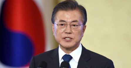 Moon sazvao sastanak o sigurnosti prije posjete izaslanika Pjongjangu