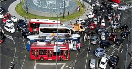 Protesti zbog povećanja cijene goriva u Srbiji napravili gužvu u saobraćaju