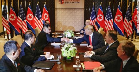 Rusija pozdravila singapurski samit Donalda Trumpa i Kim Jong Una