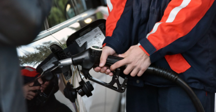 Nakon blokade ceste u BiH pojeftinilo gorivo - DA LI STE ZADOVOLJNI NOVOM CIJENOM? 