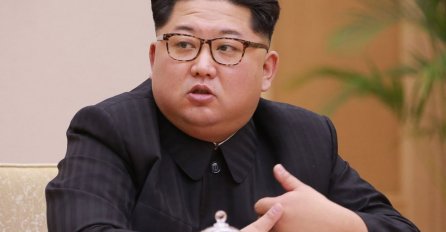 IZNIMNO RIJETKE FOTOGRAFIJE: Pogledajte kako je izgledala majka Kim Jong Una