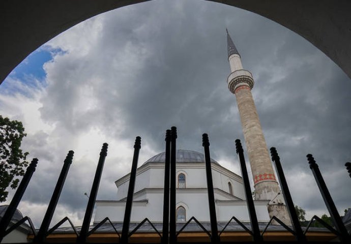 Prvi dan Ramazanskog bajrama je u petak, 15. juna: Bajramska svečanost Muftijstva mostarskog u džamiji Osman-paše Resulbegovića