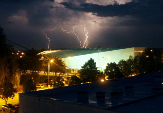 HRVATSKA: Upaljen žuti alarm zbog grmljavinskih oluja