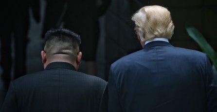 DETALJ HISTORIJSKOG SUSRETA TRUMPA I KIM JONG UNA KOJI JE SVIMA PROMAKAO: Čekajte samo da vidite o čemu se radi 