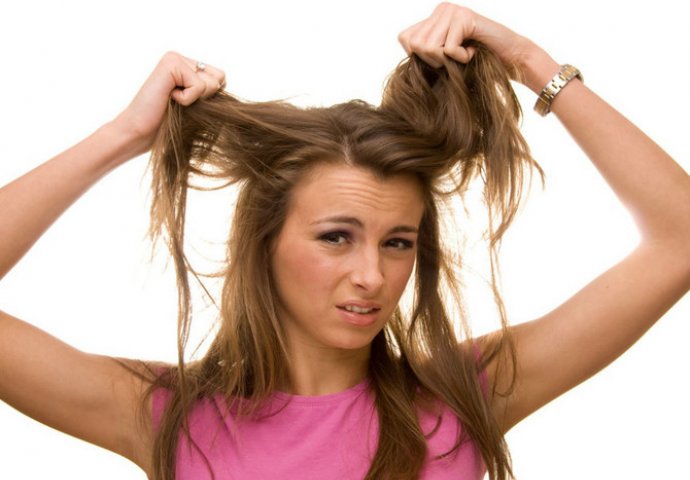 ZABORAVITE NA MASNU KOSU: Sjajni trikovi poslije kojih će vam kosa uvijek biti svježa i miršljava