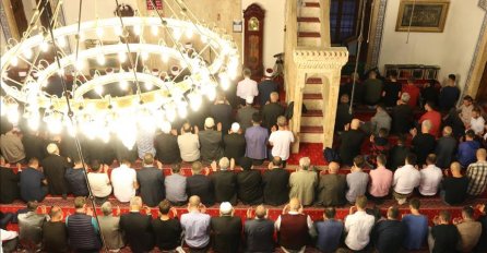 Kosovski muftija u bajramskoj hutbi pozvao na jedinstvo