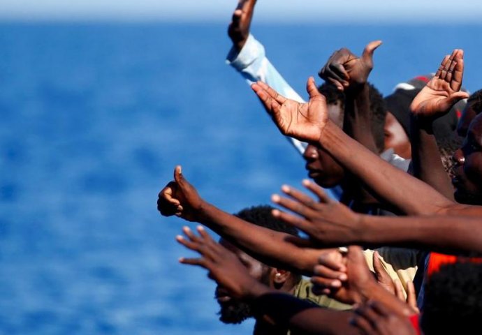 Francuska pristala primiti migrante