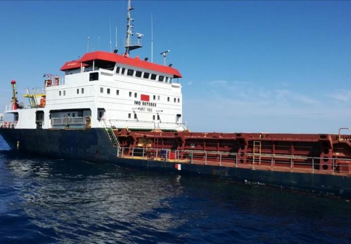 Turski brod uspješno dotegljen u Trogir, uzrok kvara bit će utvrđen očevidom