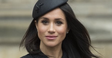 OSULI PALJBU PO MEGHAN, BRITANCI SE CRVENE OD SRAMOTE: "Šta si ovo obukla na sebe?" (FOTO)