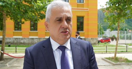 Bešlić za sutra najavio probno puštanje u rad kolektora