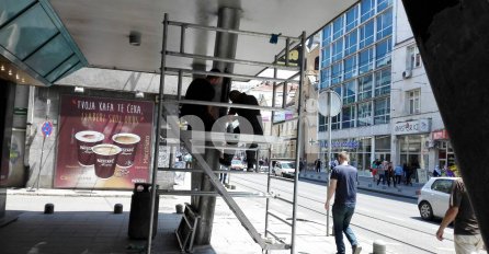 FOTO DANA: Uklanjanje grafita u centru Sarajeva