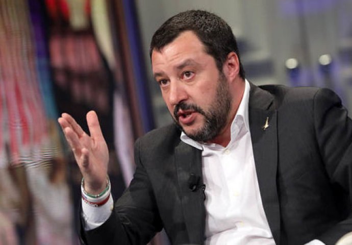 Salvini oštro odgovorio Macronu optuživši ga za licemjerje oko migranata