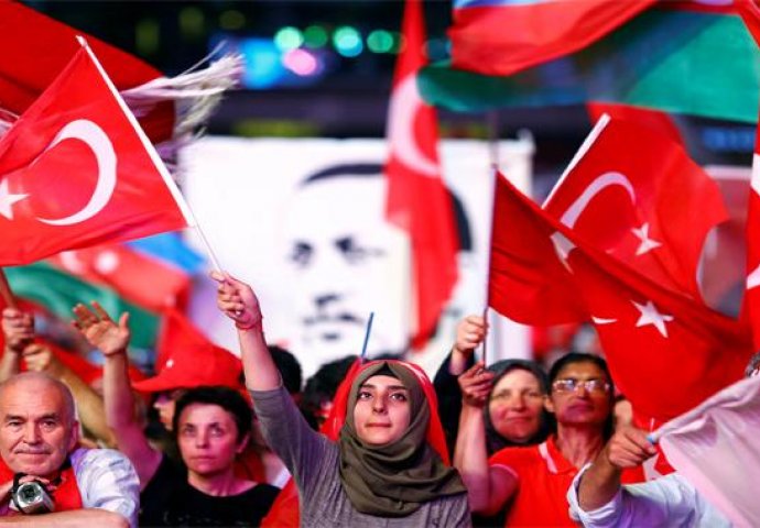 Erdoganova pobjeda se slavi u glavnom gradu BiH
