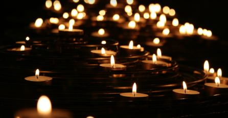 NAPUSTILA NAS JE ZVIJEZDA ČUVENE HIT EMISIJE KOJU SMO SVI GLEDALI:  Fanovi u suzama, IZGUBIO JE BITKU SA TEŠKOM BOLEŠĆU!