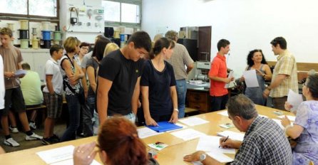 Sarajevo: U utorak počinje online upis u prvi razred srednjih škola