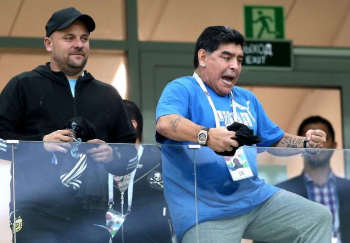 Argentina je prošla dalje, a on je zasjenio sve: O Maradoninoj reakciji na Messijev pogodak svi pričaju (VIDEO)