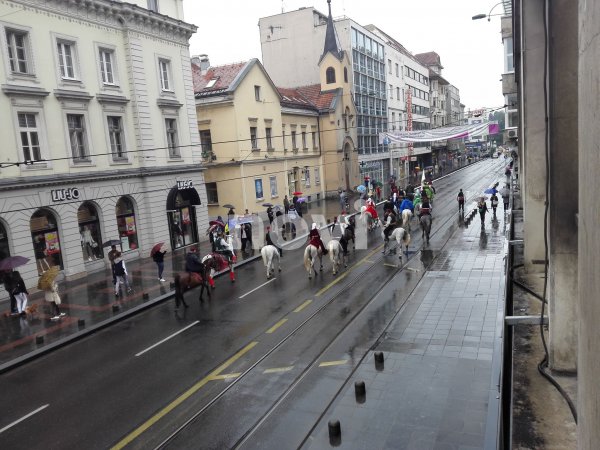 36295429-1330257323774412-3539468186262962176-n