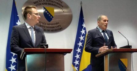 Mektić: U BiH se neće praviti izbjeglički kampovi