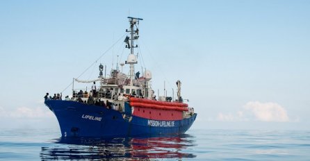 Brod Lifeline s 234 migranta stigao na Maltu