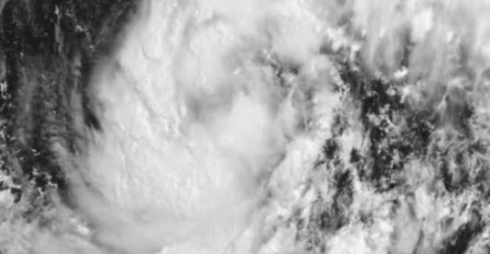 MEKSIKU PRIJETI NOVI URAGAN: Očekuju se udari vjetra od 190 kilometara na sat (VIDEO)