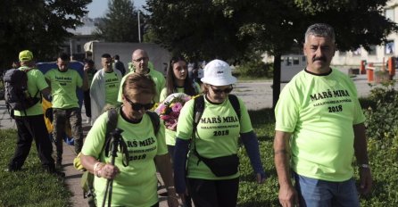 Krenuo Marš mira Sarajevo-Nezuk-Potočari sa 35 učesnika, put dug oko 280 km