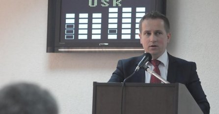 Rošić: Nek Mektić otvori migracioni centar u Prnjavoru  
