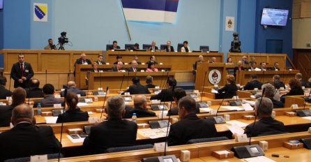 NSRS predložila kandidate: U Dom naroda BiH žele Ivanić, Majkić, Špirić...