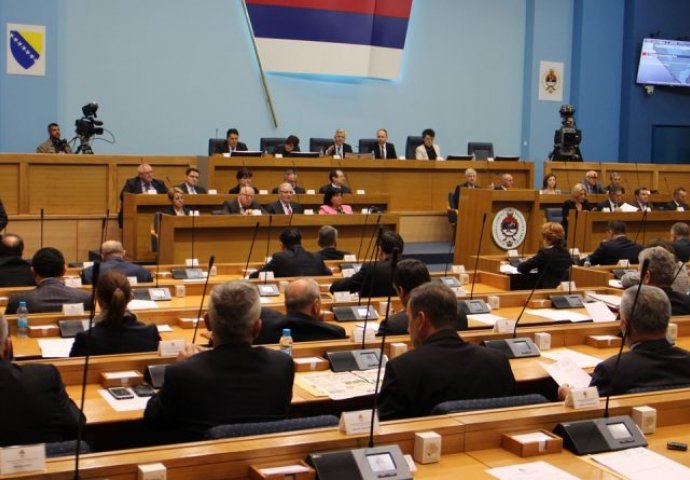 NSRS predložila kandidate: U Dom naroda BiH žele Ivanić, Majkić, Špirić...