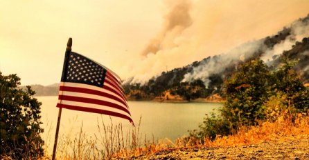 Vanredno stanje u Kaliforniji zbog požara, stotine evakuisane