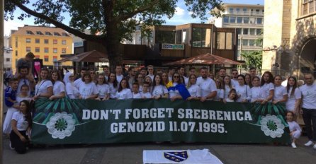 U Dortmundu više od 2.000 ljudi odalo počast žrtvama genocida u Srebrenici