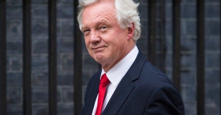 Britanski ministar za Brexit podnio ostavku: Ne želi sudjelovati u planovima o napuštanju EU