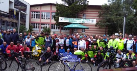 U Bugojnu oko 350 učesnika biciklističkog maratona Bihać-Srebrenica