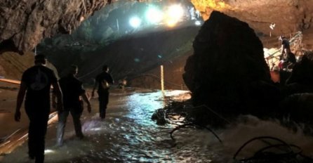 DJEČACI I TRENER NISU JEDINI KOJI ČEKAJU SPAS: Evo ko je još DANIMA bio sa njima u pećini